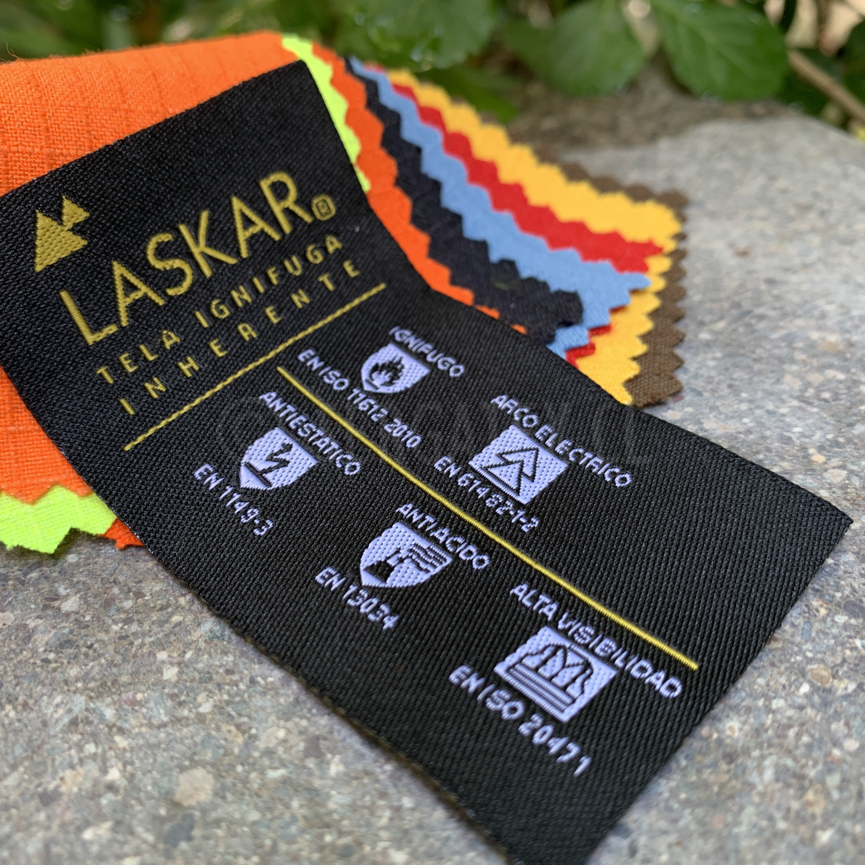Tela Ignífuga LASKAR® AS70RS DWR - Image 2