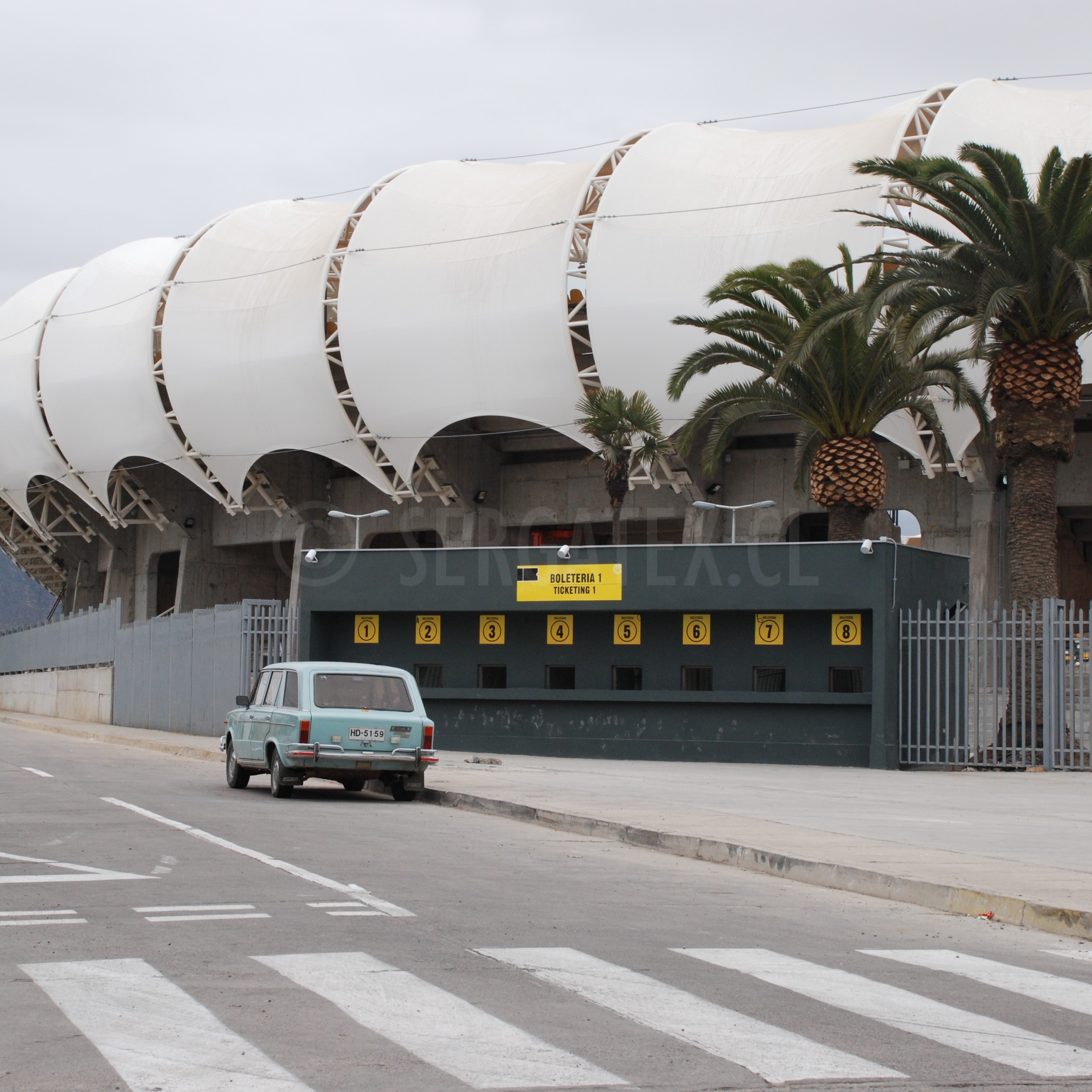 Lona Verseidag® TXA-900F Arquitectura Tipo II PVDF - Image 3